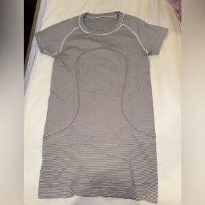 Lululemon Swiftly Tech Short Sleeve